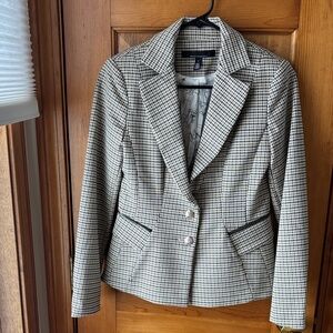 White House Black Market Houndstooth Blazer